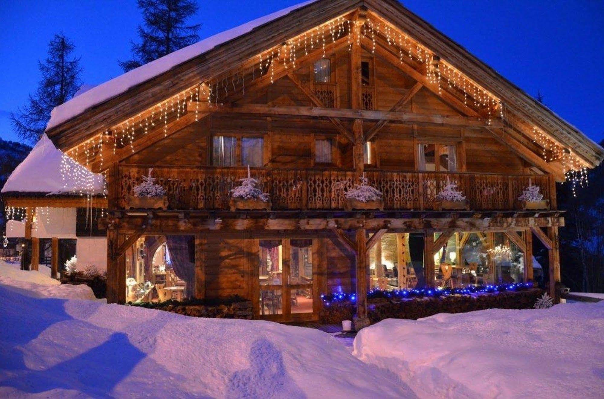 Hotel Ecureuil Vars  Exterior photo